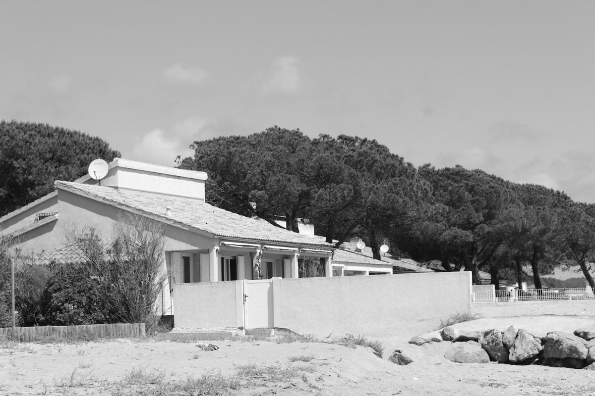 Bord de mer, pieds dans l'eau, vue panoramique Villa ซาน-นิโกเลา ภายนอก รูปภาพ